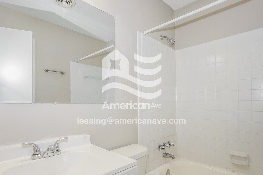 Building Photo - 3429 Winesap Way