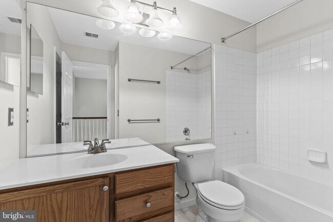 Building Photo - 6385 Levtov Landing