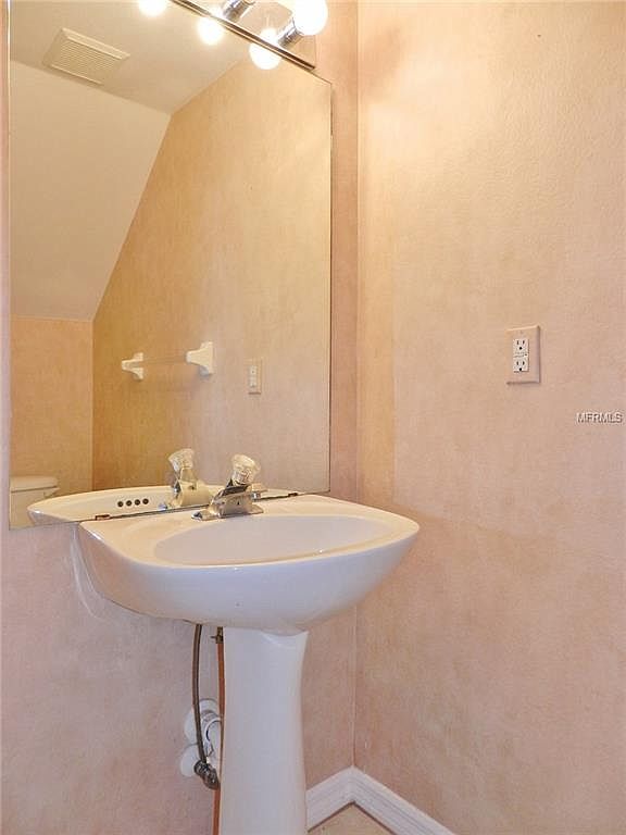 Building Photo - 6403 Osprey Lake Cir