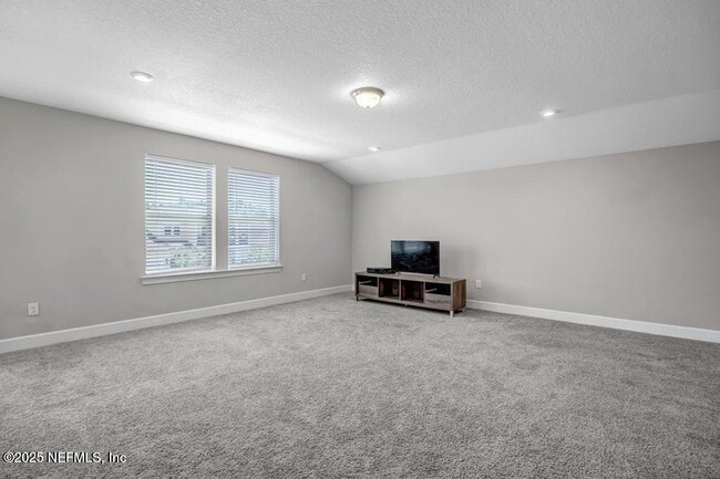 Building Photo - 23 Catesby Ln