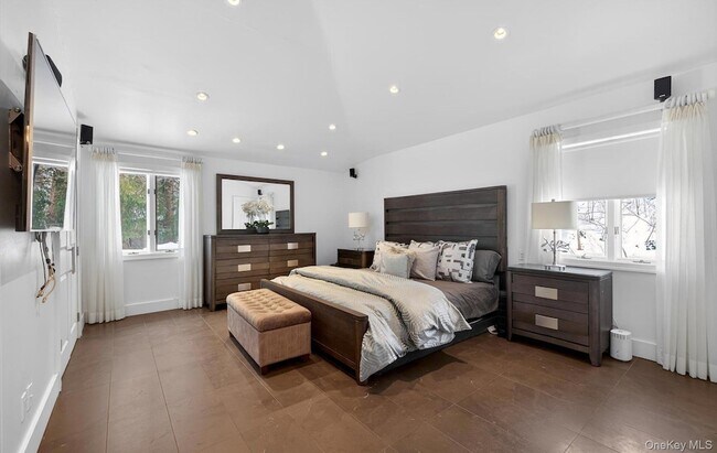 Building Photo - 11 Juneau Blvd