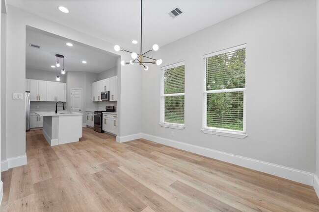 Primary Photo - 478 Stephen F Austin Dr