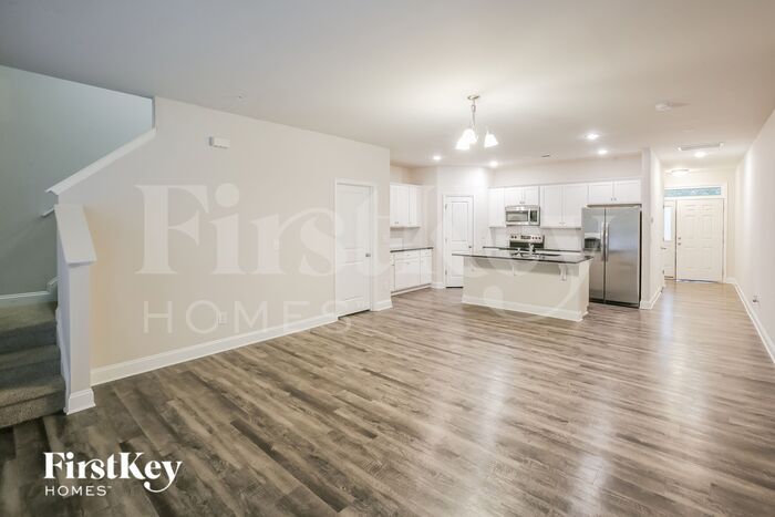 Building Photo - 2029 Cypress Village Dr NW