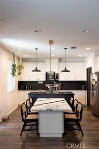 Building Photo - 30319 Ramsay Dr