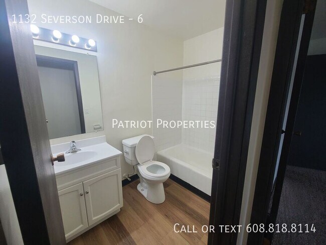 Building Photo - 1132 Severson Dr