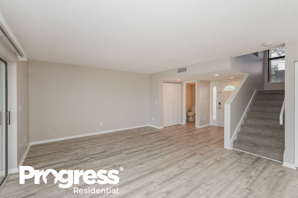 Building Photo - 16111 Gardendale Dr