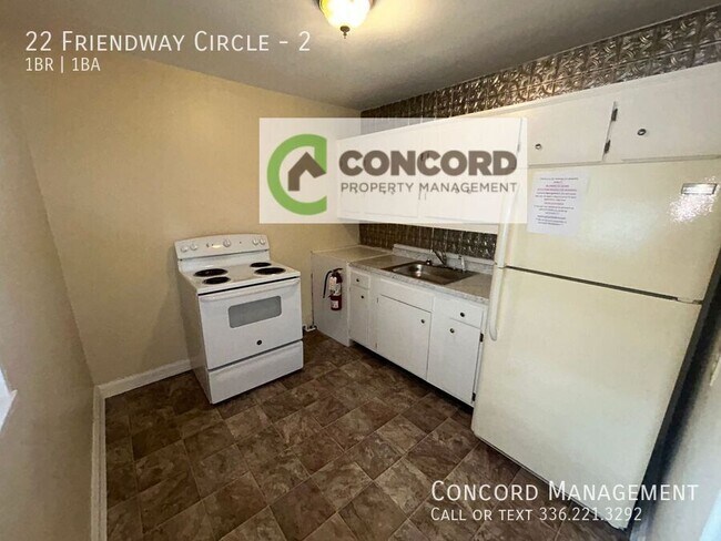 Building Photo - 22 Friendway Cir