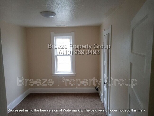 Building Photo - 332 Willard St