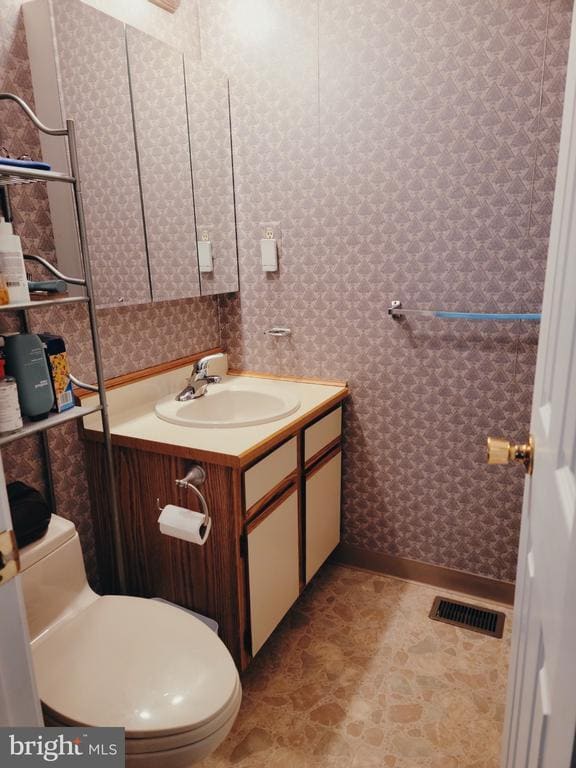 Building Photo - 9364 Neil Rd