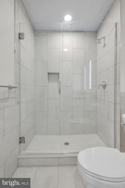 Building Photo - 1801 Market St