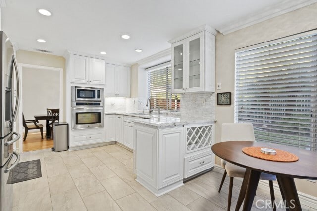 Building Photo - 1535 San Almada Rd