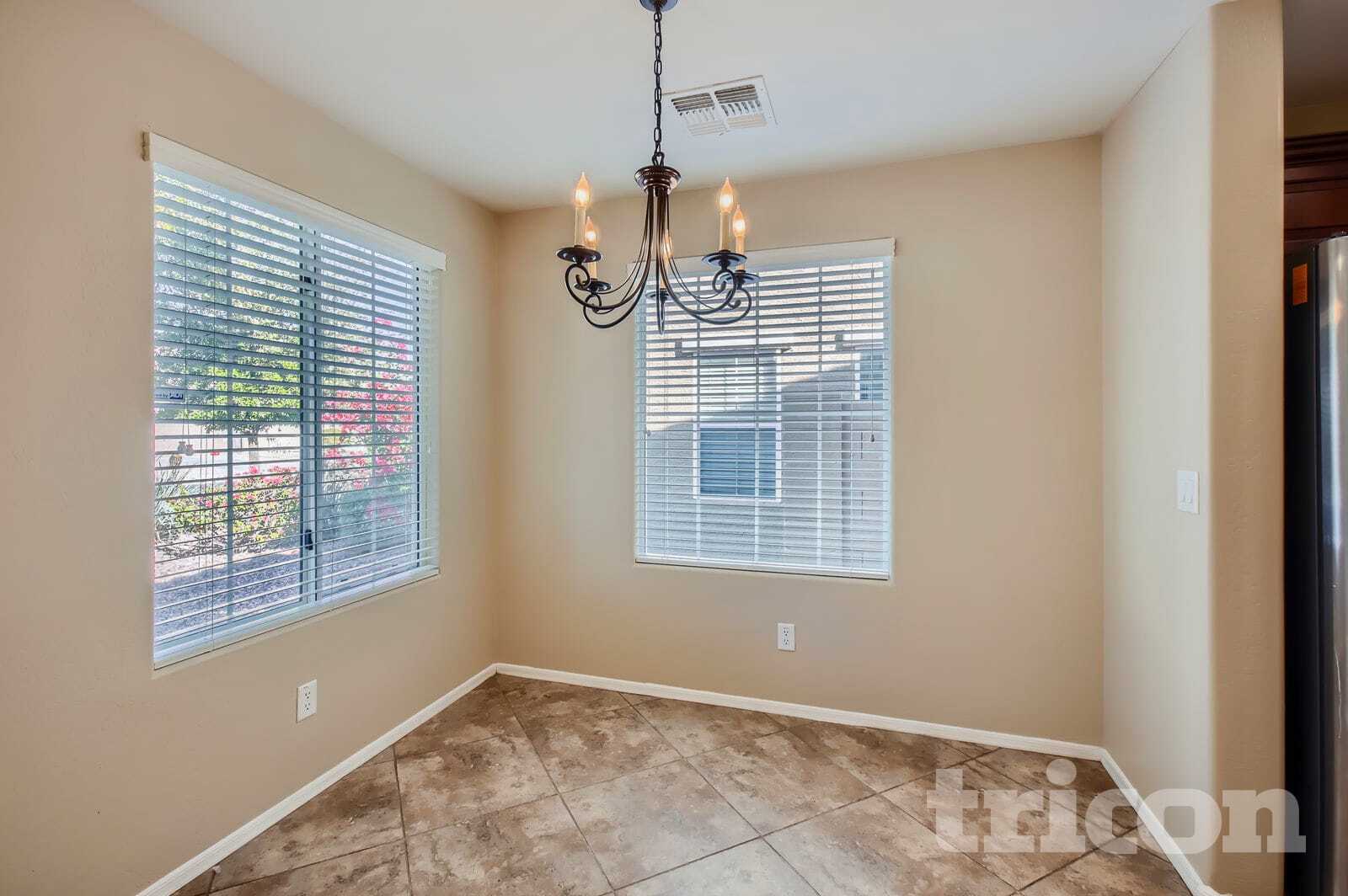 Building Photo - 41201 Bravo Dr