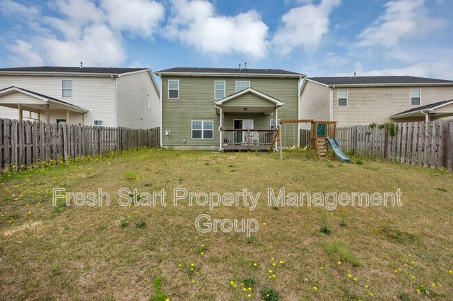 Building Photo - 300 Barony Pl Dr
