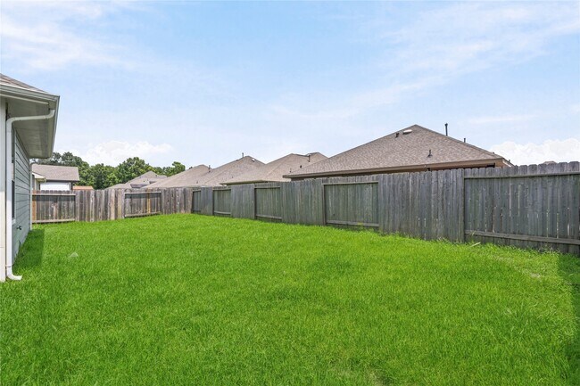 Building Photo - 8422 Bay Orchard Dr