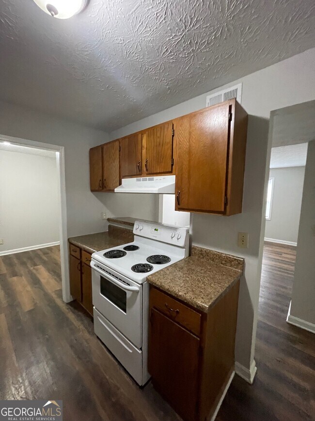 Building Photo - 155 Bowen St