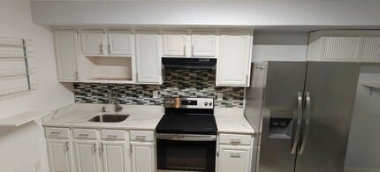 Building Photo - 601 Ocean Ave