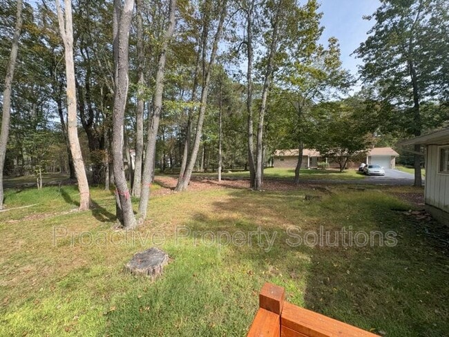 Building Photo - 5228 Hummingbird Dr