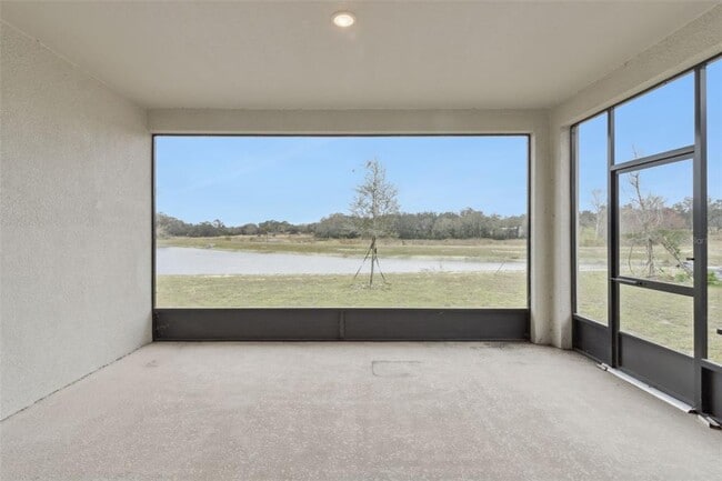 Building Photo - 654 Heritage Sq Dr