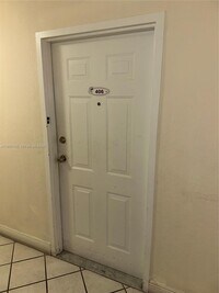 Building Photo - 814 NW 36th Ave