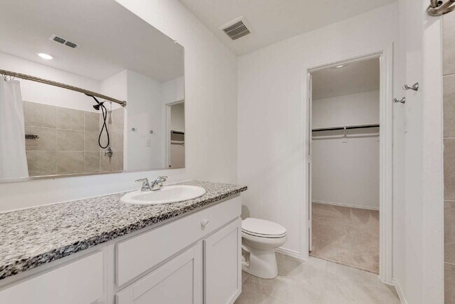 Building Photo - Charming 3-Bedroom Home with 2 Full Baths in Justin, TX – Cozy Living at Shale Creek