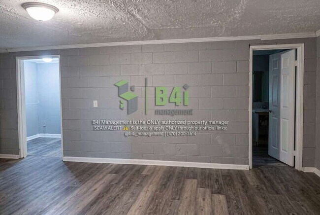 Building Photo - 1205 Spring St