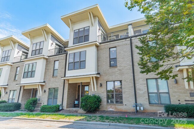 Building Photo - 3254 Noda Blvd