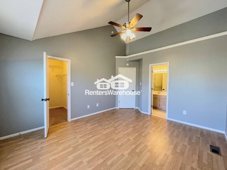 Building Photo - 631 Brisa Ct