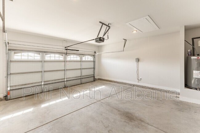 Building Photo - 125 Caspian Ln