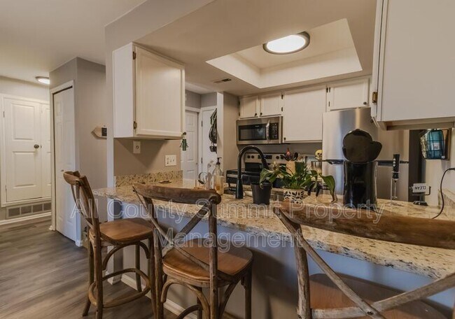 Building Photo - 16103 E Alaska Pl