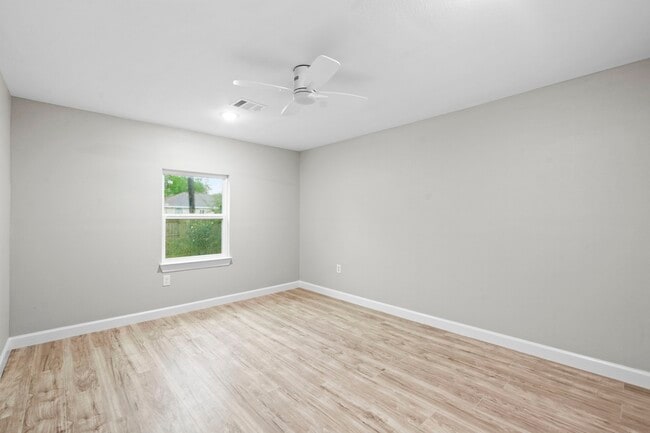 Building Photo - 1426 16th St