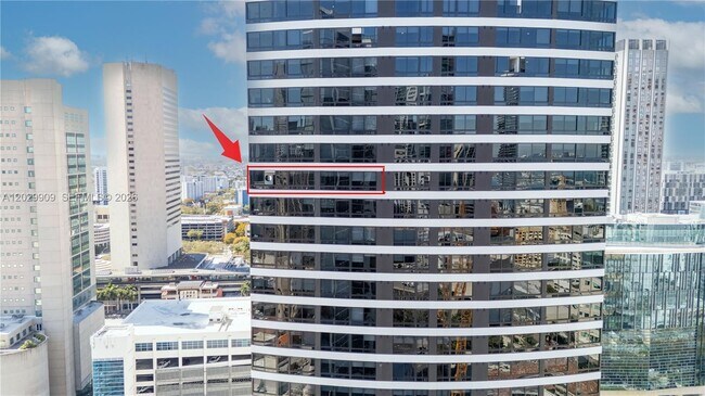 Building Photo - 225 N Miami Ave