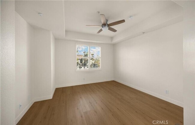 Building Photo - 123 S Orange Ave