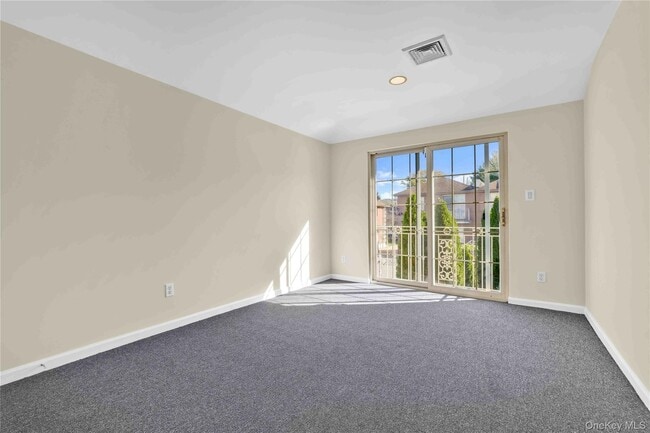 Building Photo - 88-20 70th Rd