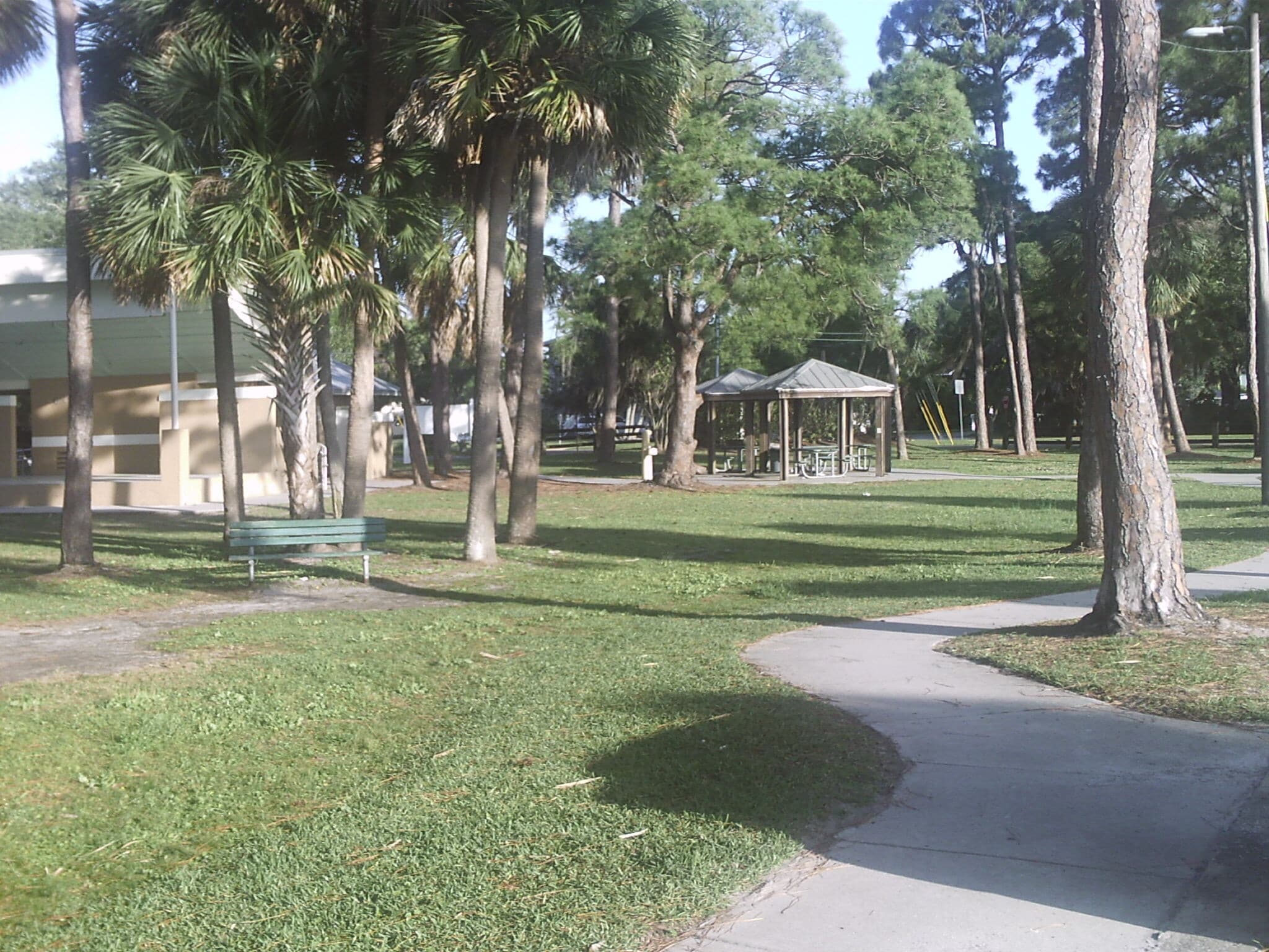 park - 1328 Illinois Ave