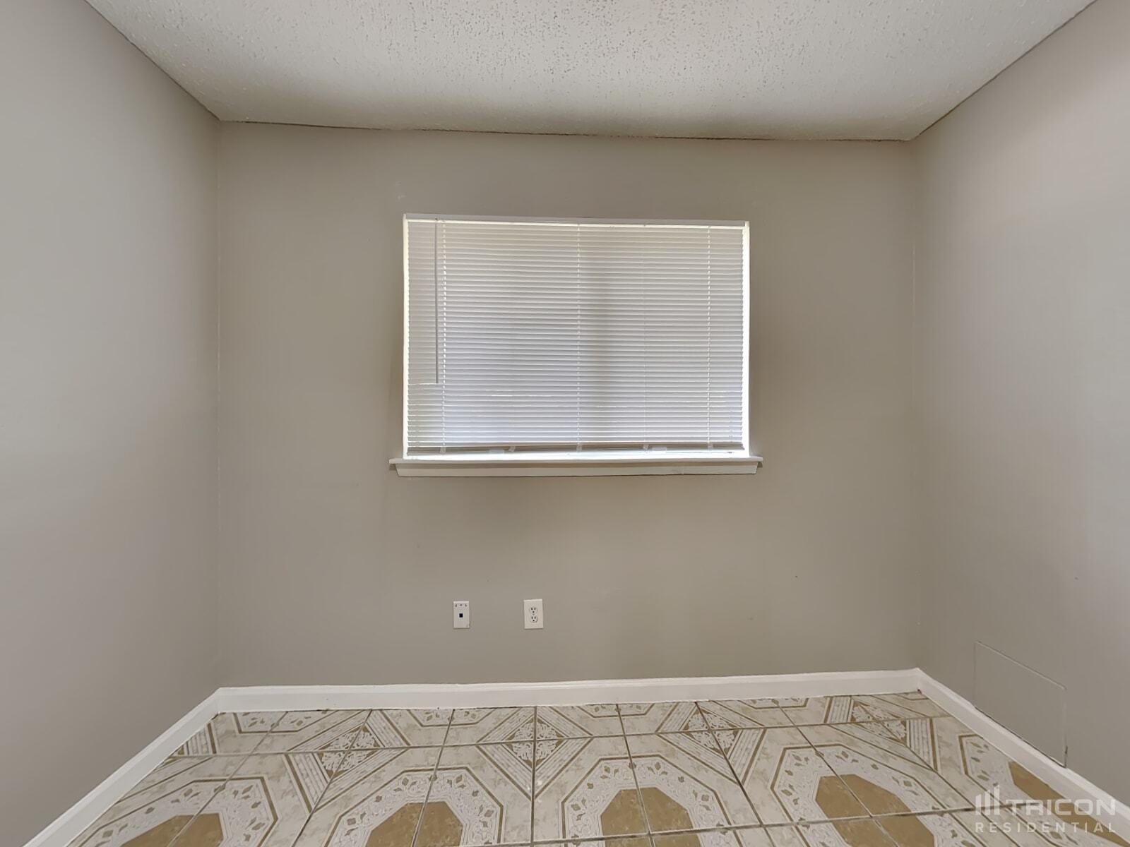 Building Photo - 7434 Tetela Dr
