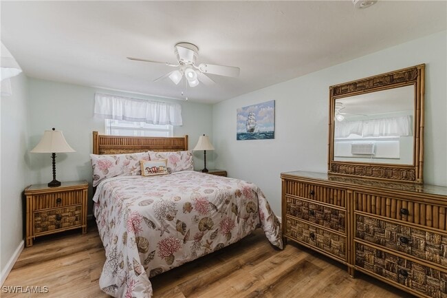 Building Photo - 950 San Carlos Dr