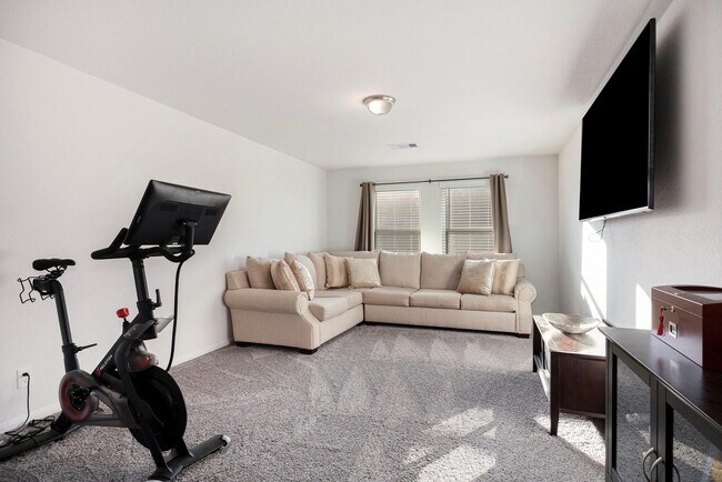 Building Photo - 24311 Huntcliff Dr