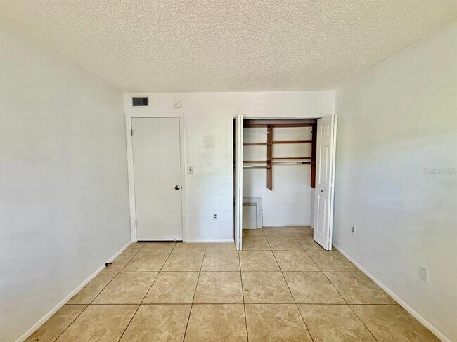 Building Photo - 7560 92nd St