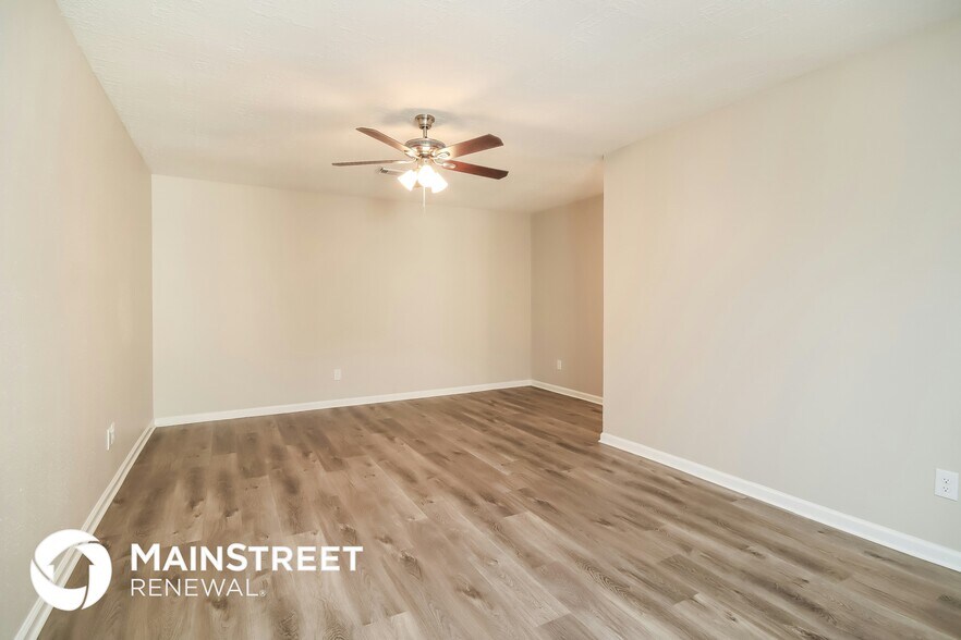 Building Photo - 1414 Twining Oaks Ln