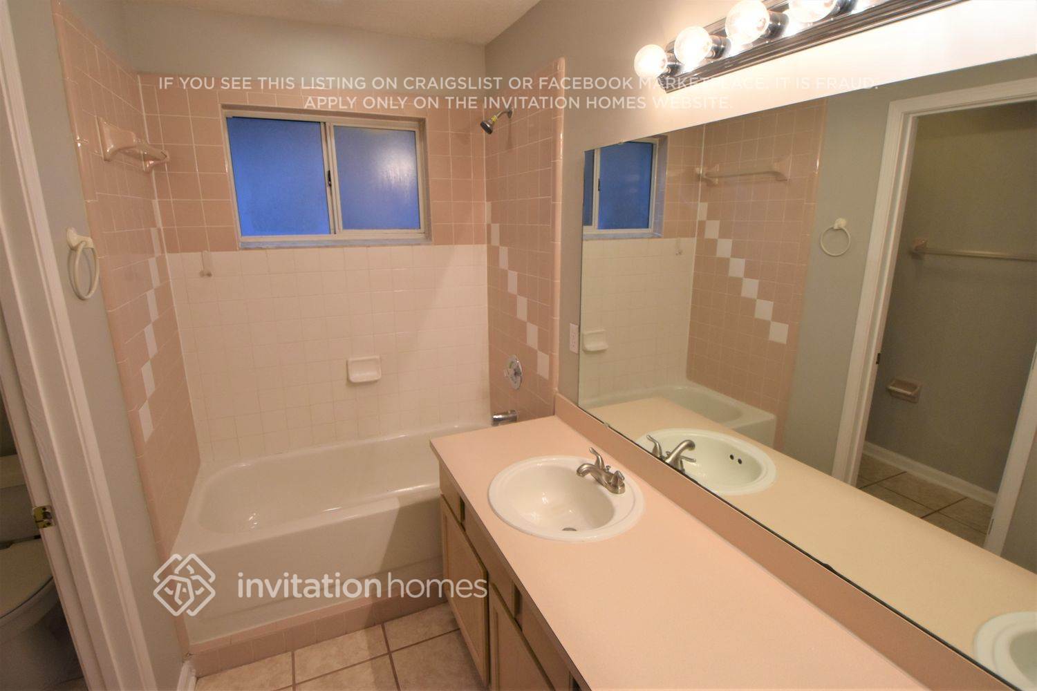 Building Photo - 12258 Sutton Estates Cir W