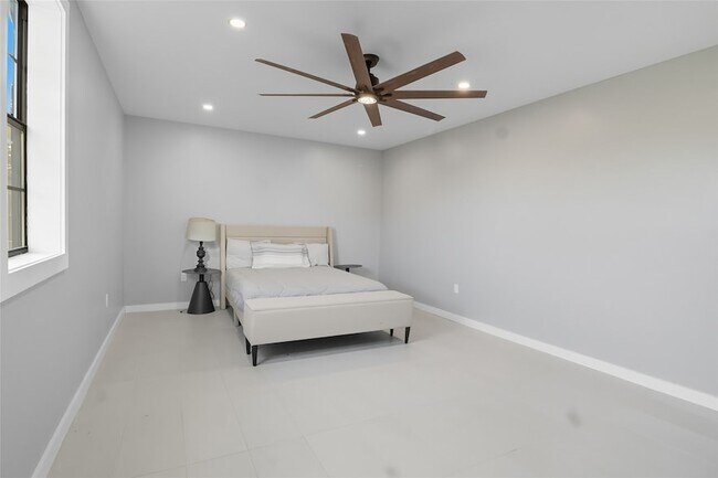 Building Photo - 3212 Preston Hills Cir