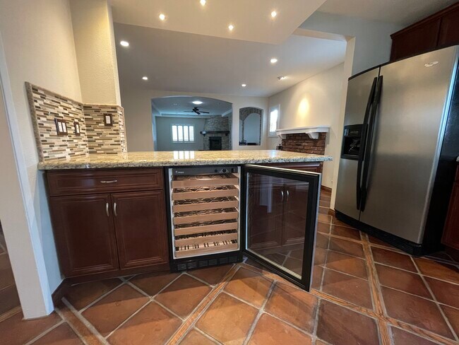 Building Photo - 17761 Quintana Ln