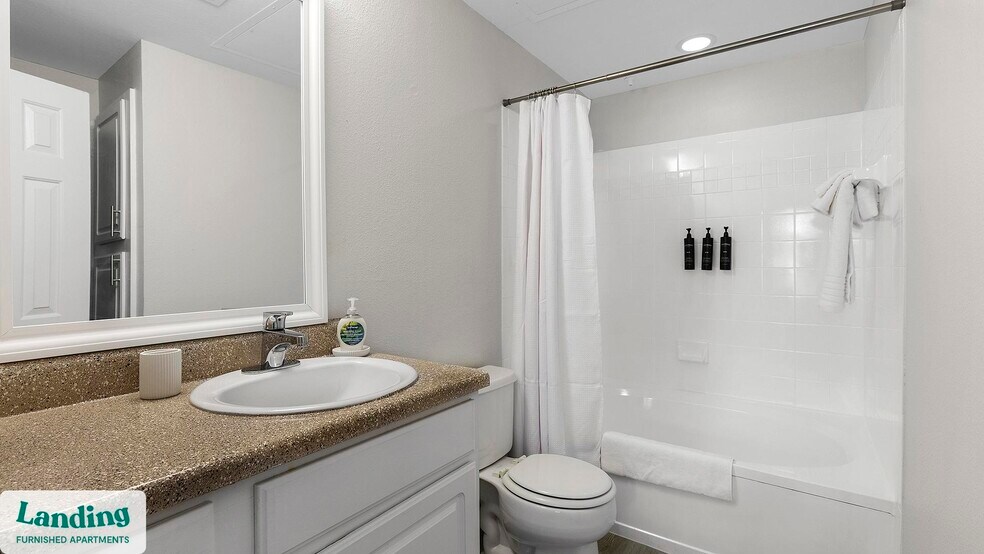 Building Photo - 1601 W Arbrook Blvd