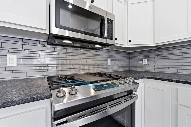 Building Photo - 5163 E Portside Ct
