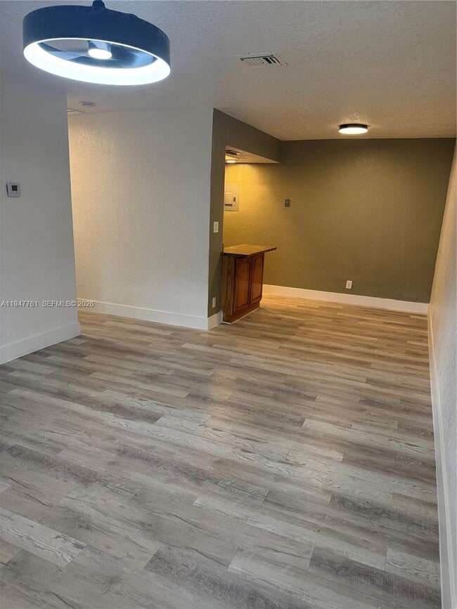 Building Photo - 5833 NW 22nd Ct