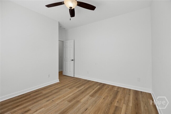 Building Photo - 32 Weatherby Cir