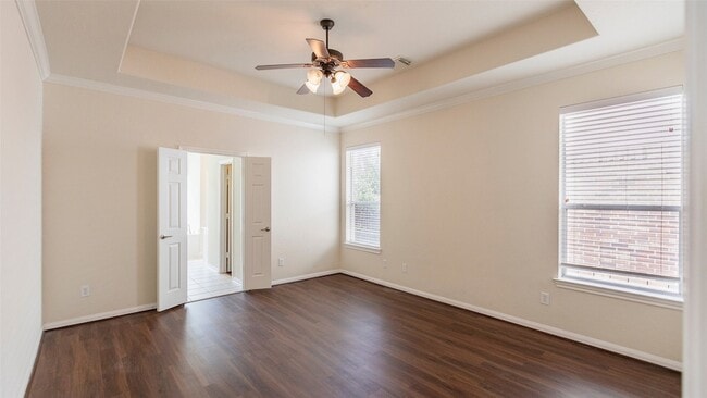 Building Photo - 7003 Kendall Lake Ct
