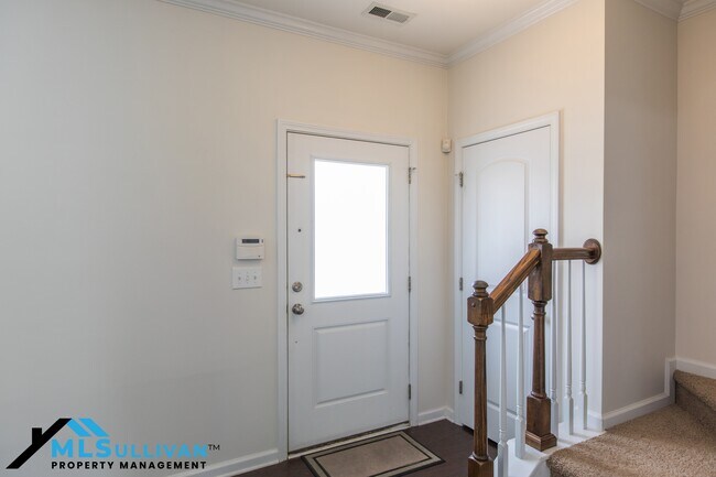 Building Photo - 108 Mt Evans Dr