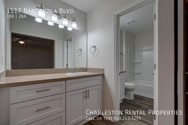 Building Photo - 1517 Nantahala Blvd