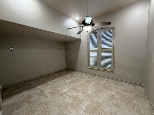 Building Photo - 426 Northstar Dr